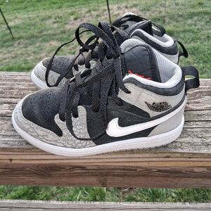 Nike Kids' Black and White High-Top Sneakers